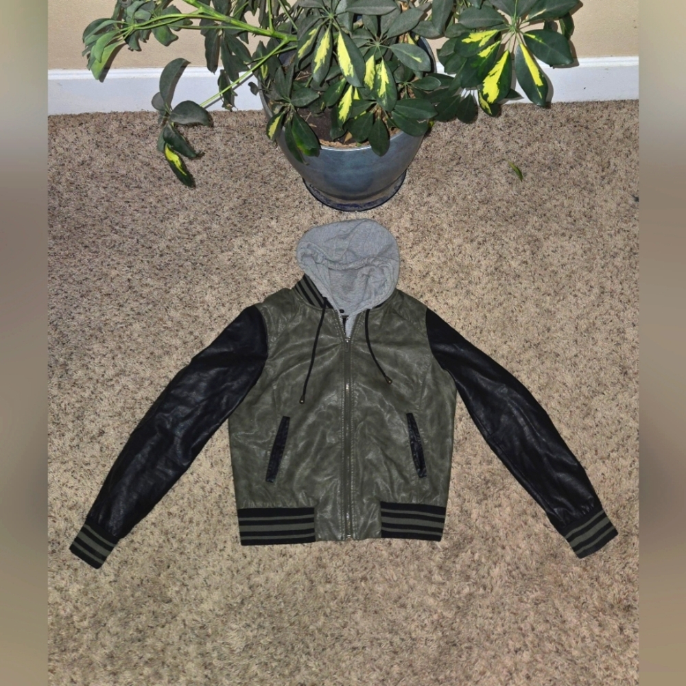 Buckle Faux leather Bomber Jacket Women's Sz Lg
